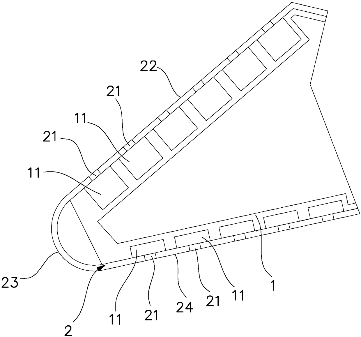 Draught fan noise reduction worm tongue