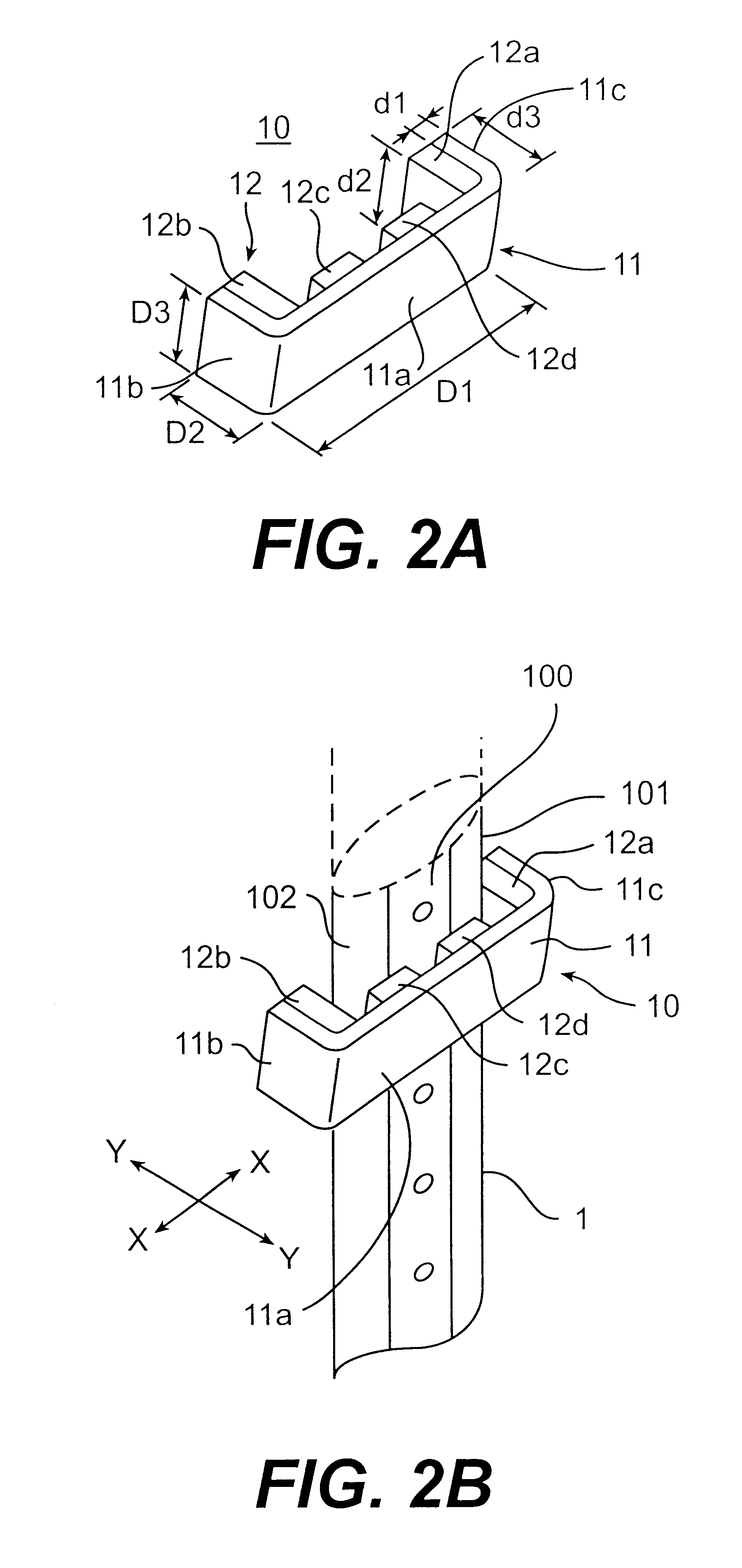 Tennis racket with vibration damping member