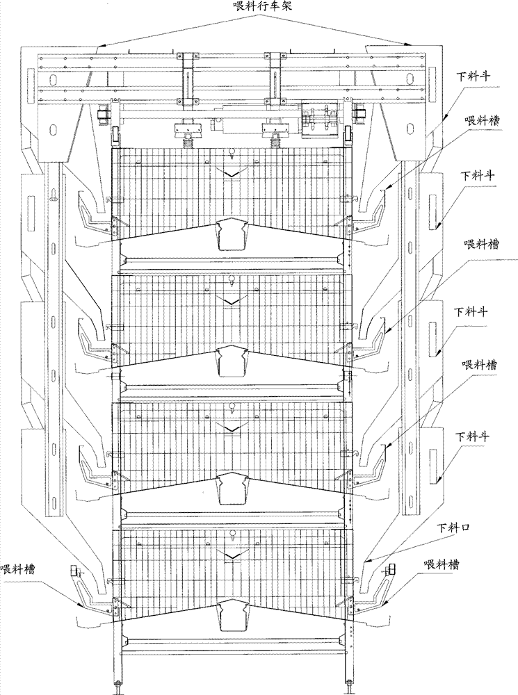 Self-propelled travelling-crane feeding system for H shaped cage system