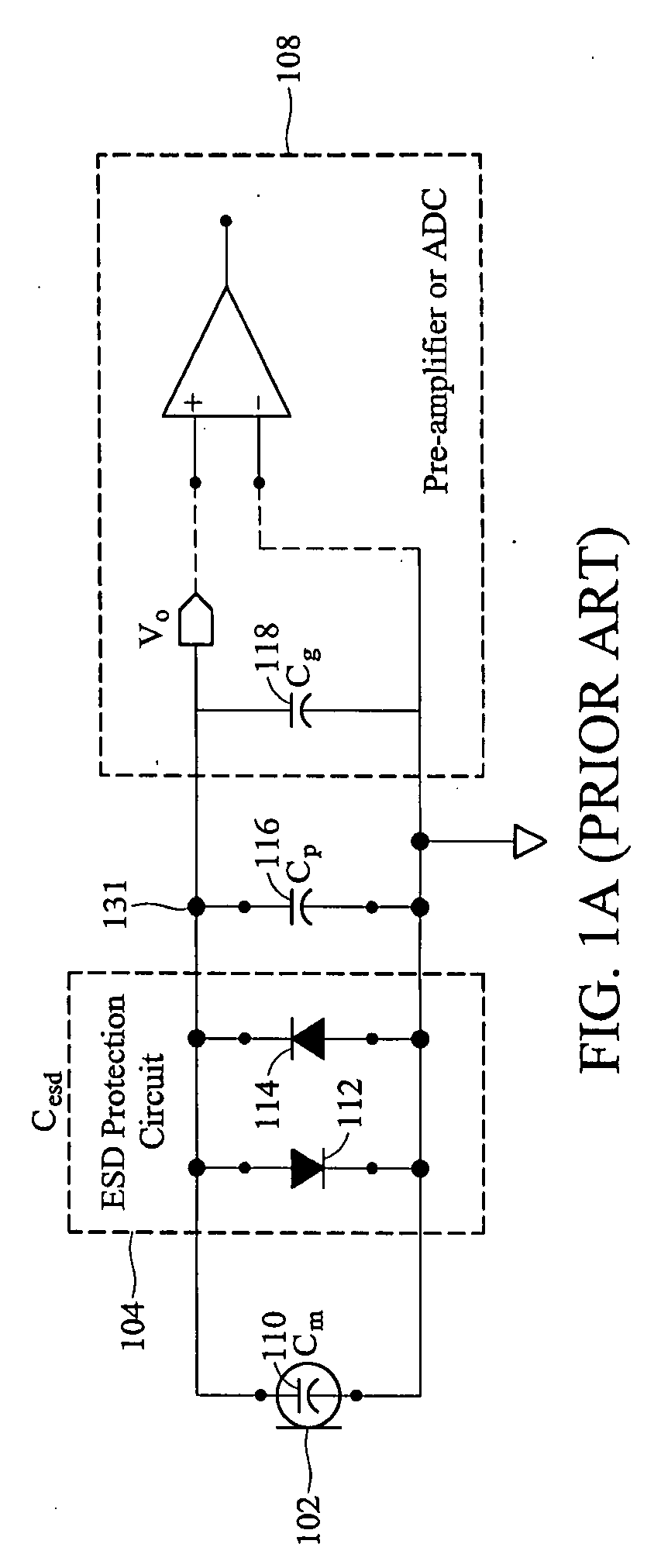 Microphone circuit and charge amplifier thereof