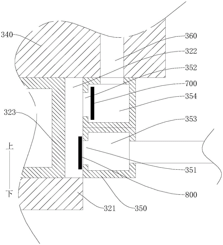 Compressor and heat exchange system comprising same