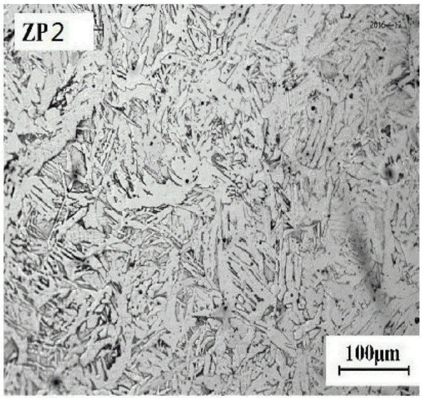 Low-hydrogen type iron-powder electrode and preparation method thereof