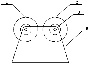 Arresting device and runway being provided with arresting device