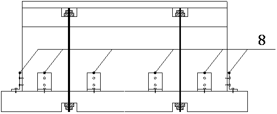 Self-resetting guide plate structure suitable for seamless bridge and method thereof