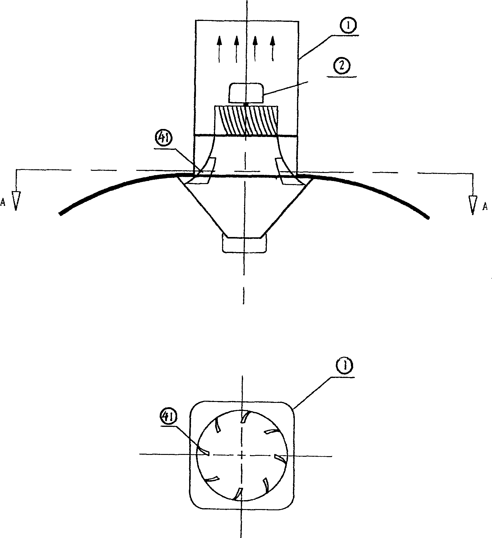 Oil smoke-expelling utensil capable of forming spirally- ascending air current