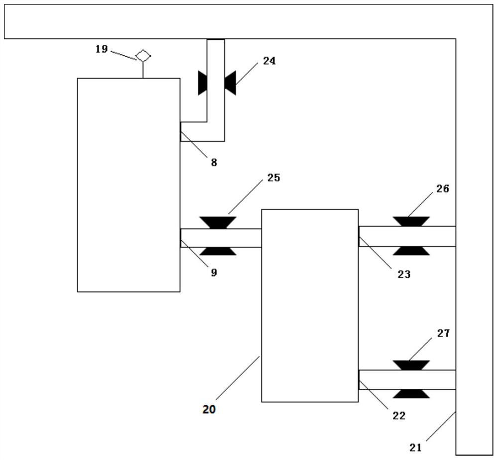 Online monitoring device and method based on state of charge of flow battery