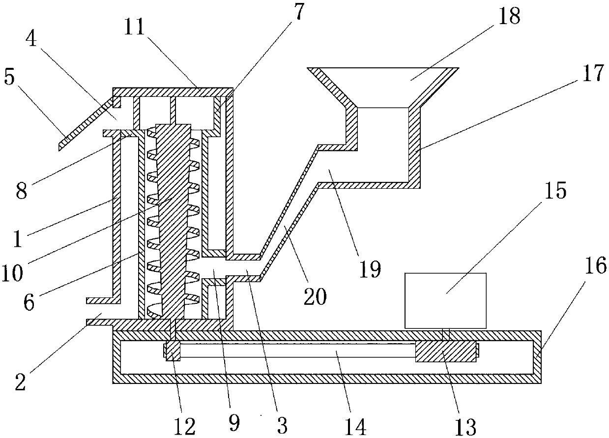 Water removing and weight reducing device for kitchen waste