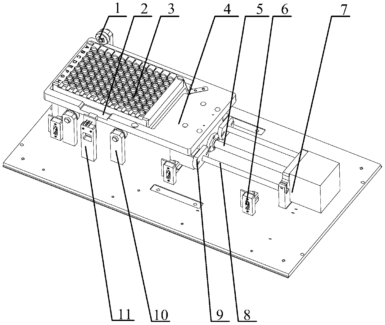 Chemiluminescent detection system and its microplate detection transmission device