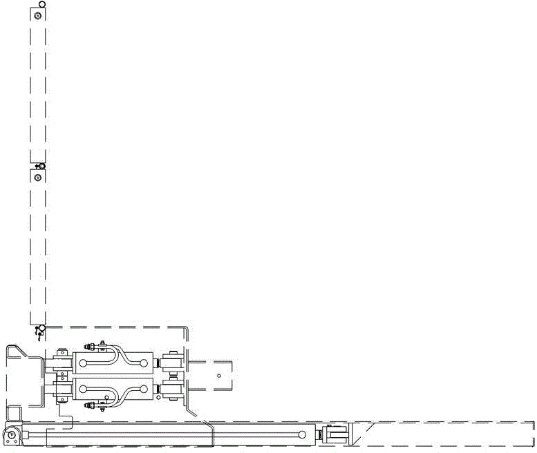 Garbage truck with displacement compression function