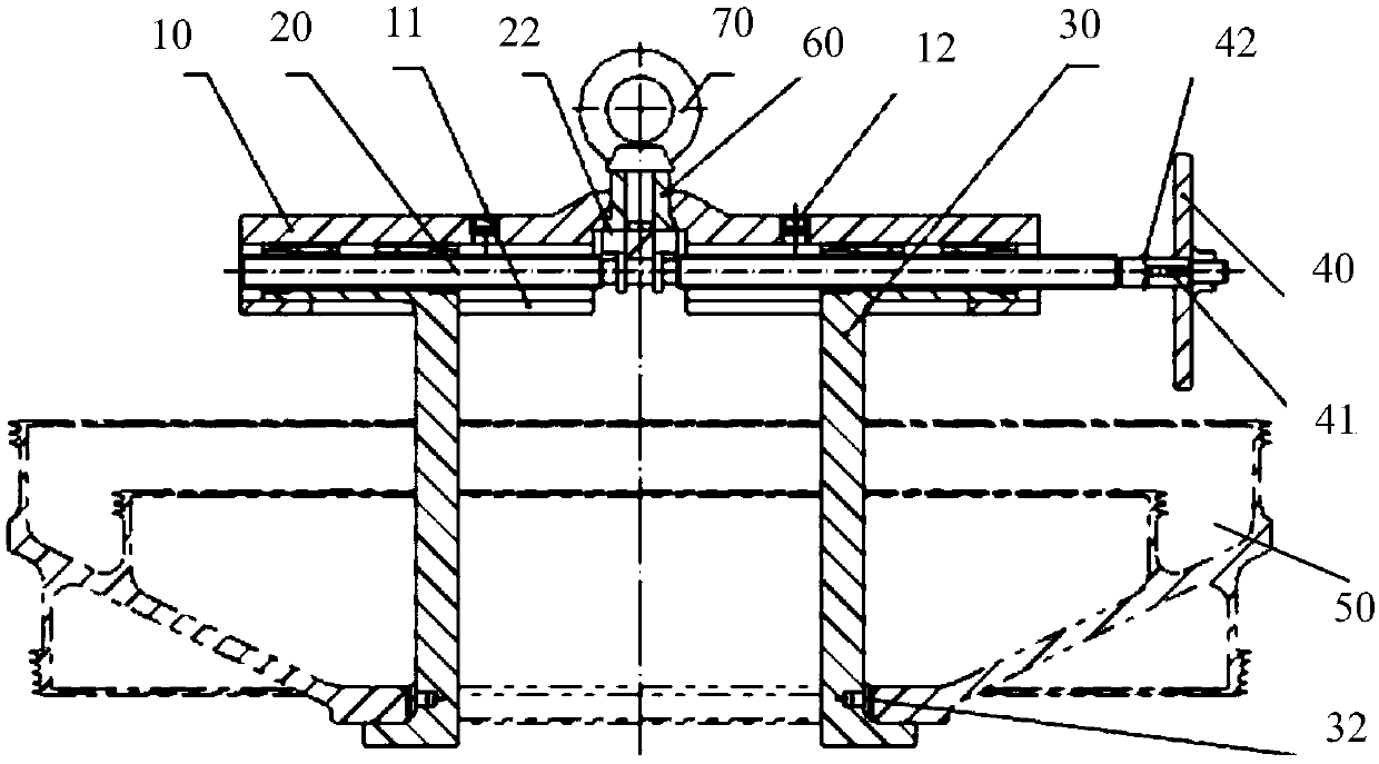 Aero-engine low-pressure turbine rotor hoisting device and method