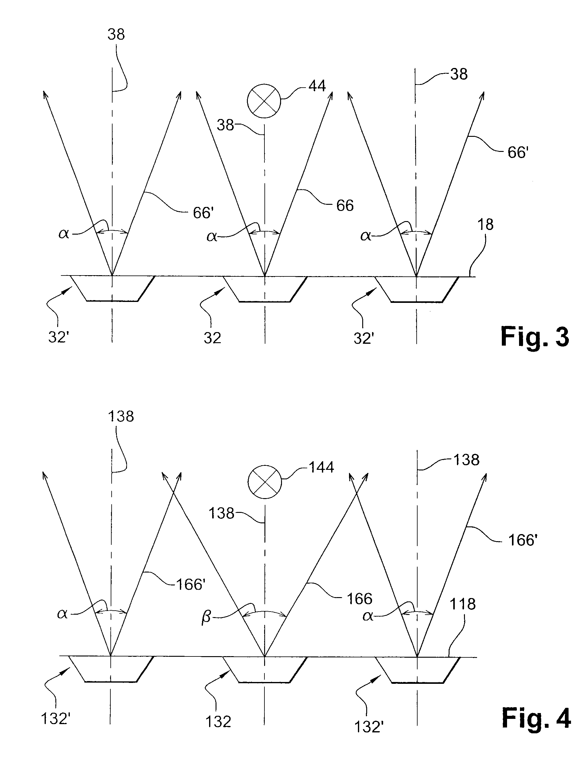 Fuel injection systems in a turbomachine combustion chamber