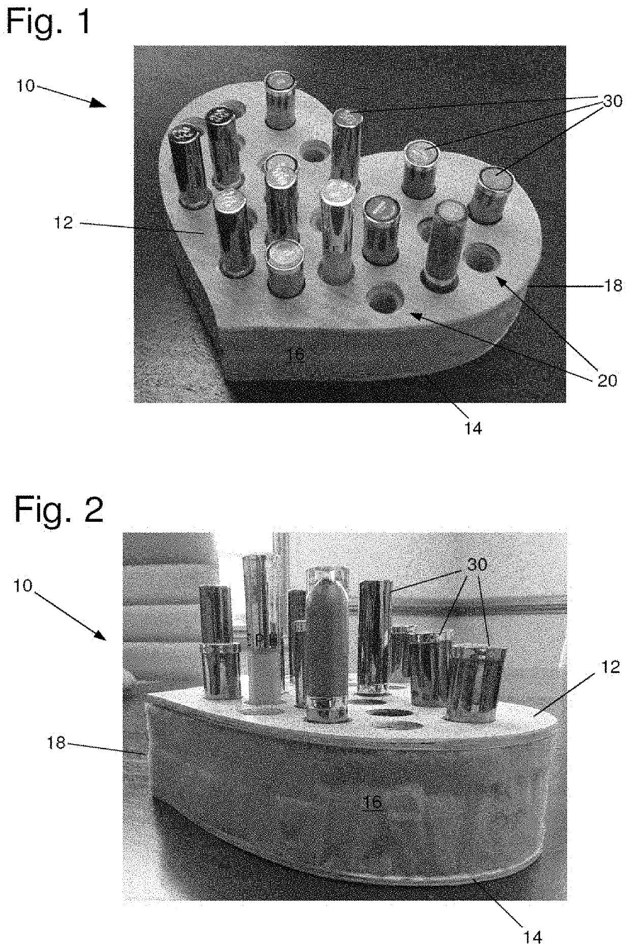 Mountable organizer having frictionally engaging receptacles