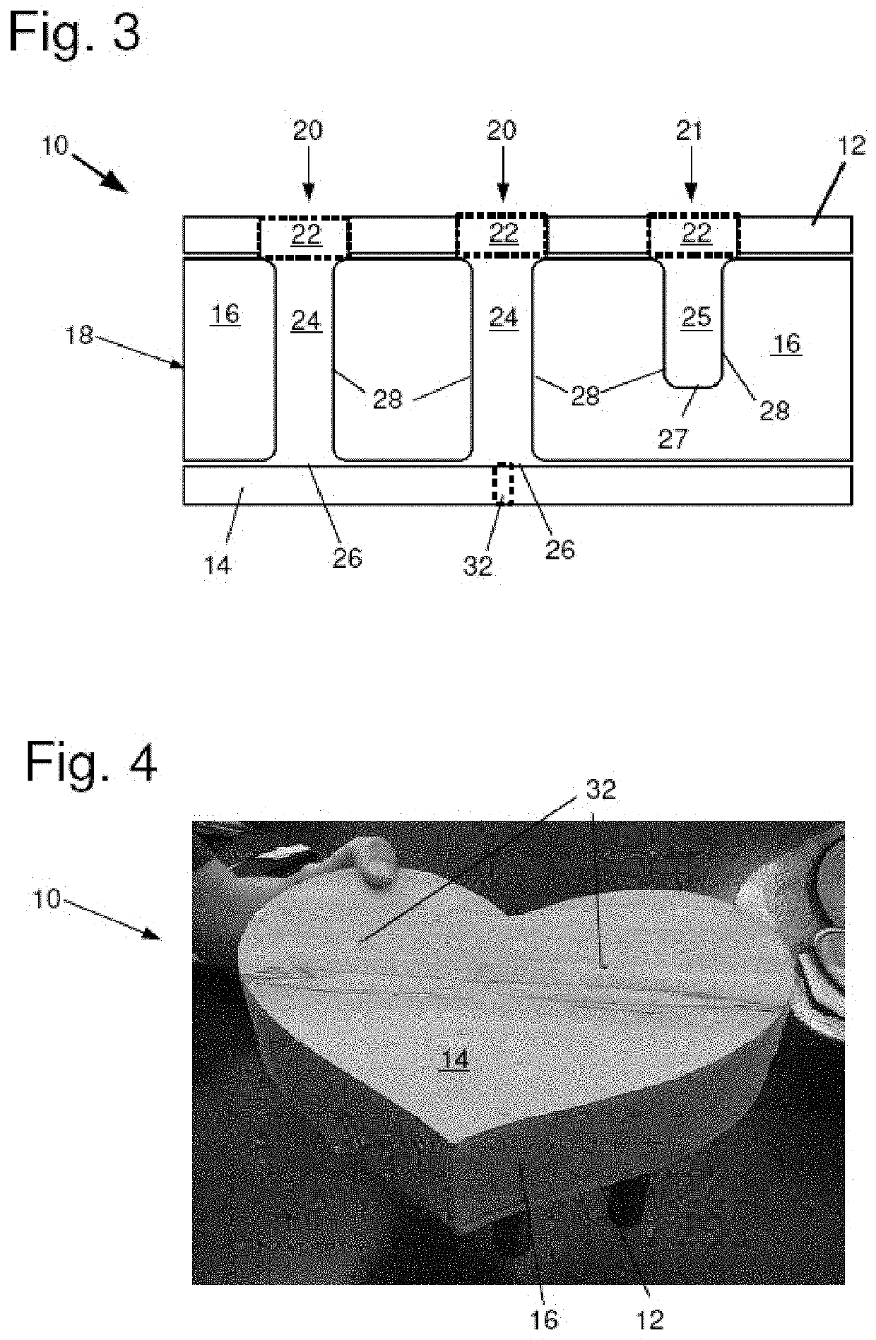 Mountable organizer having frictionally engaging receptacles