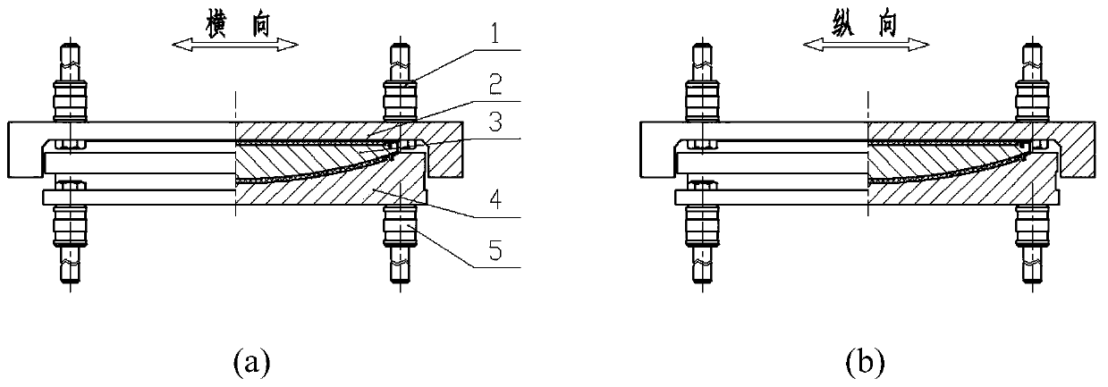 Layout and bearing structure of curved girder bridges resistant to creeping and overturning