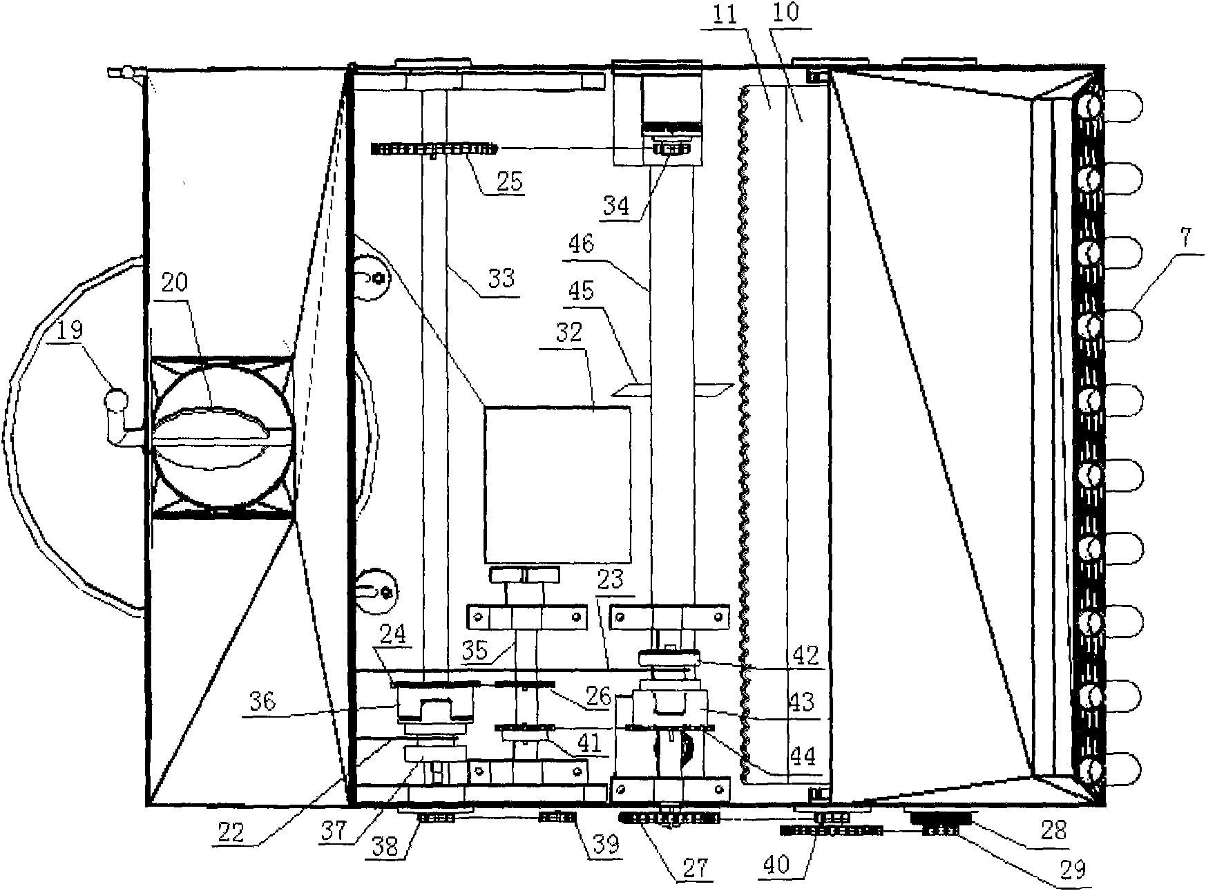 Threshing mechanism and reaping machine using same