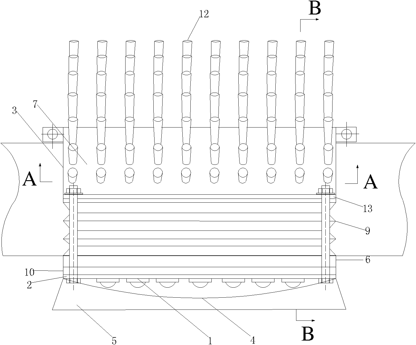 LED high-pole lamp having flexible gravity assisted heat pipe radiator