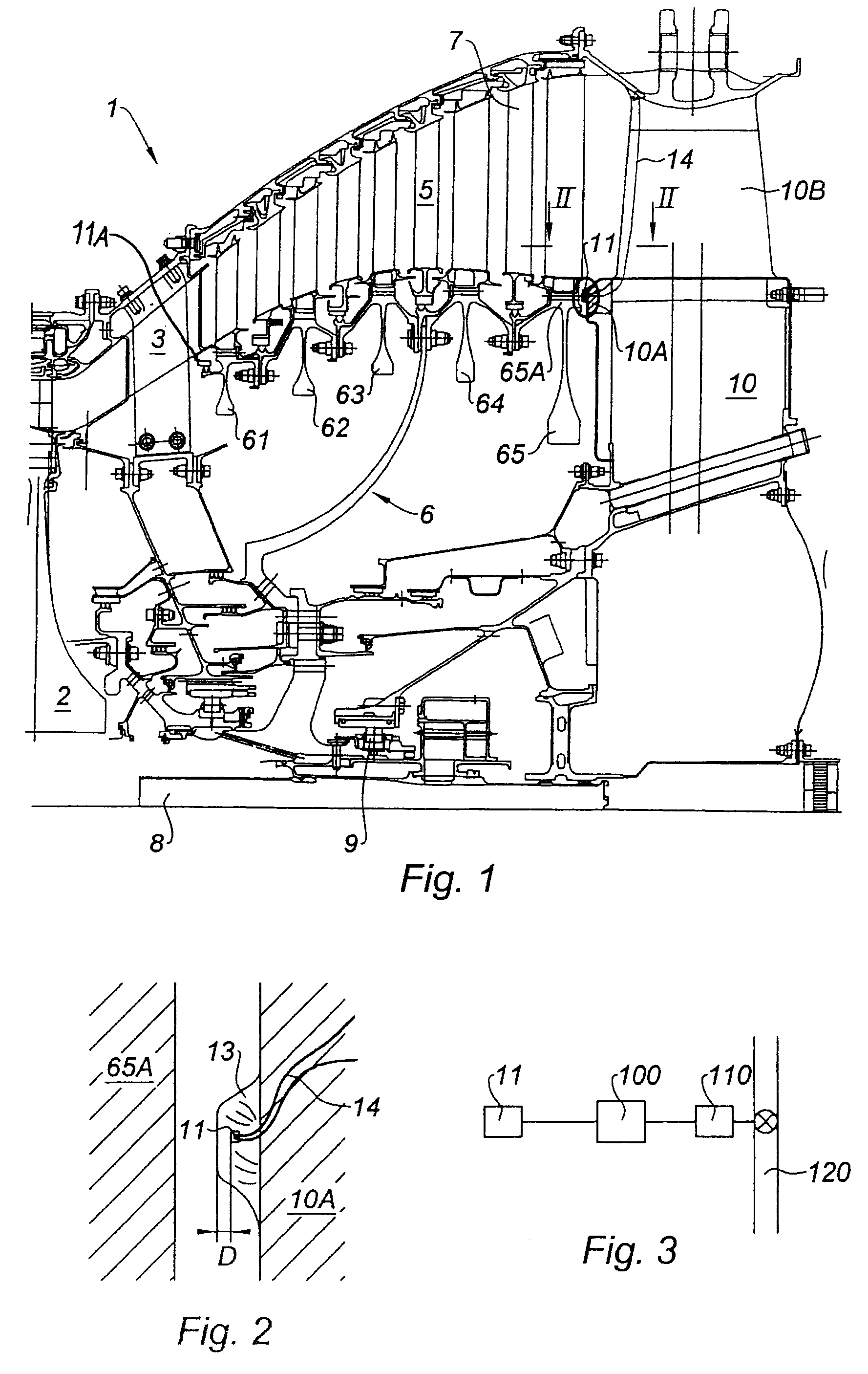 Method and device for reducing the speed in the event of breakage of a gas turbine engine turbine shaft