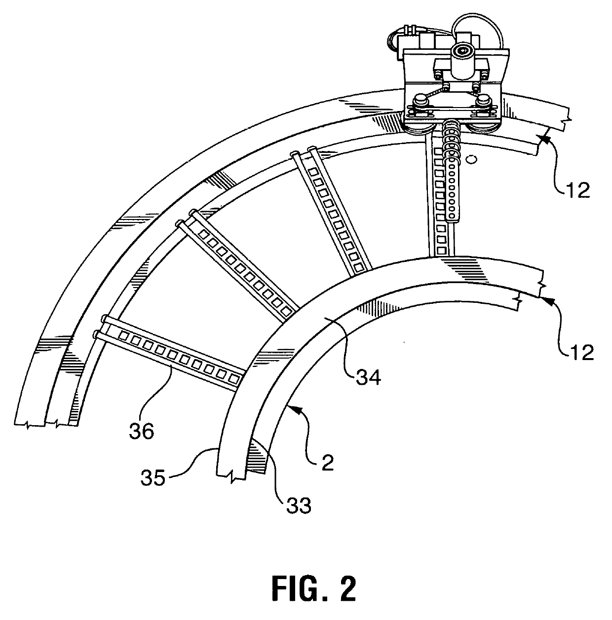 Cable pulling apparatus  for cable tray