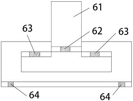 Spray tank type heat exchanger and using method thereof