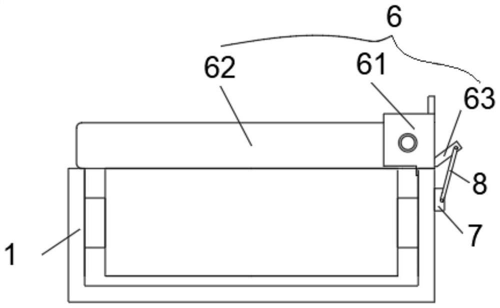 Automatic device for preventing falling