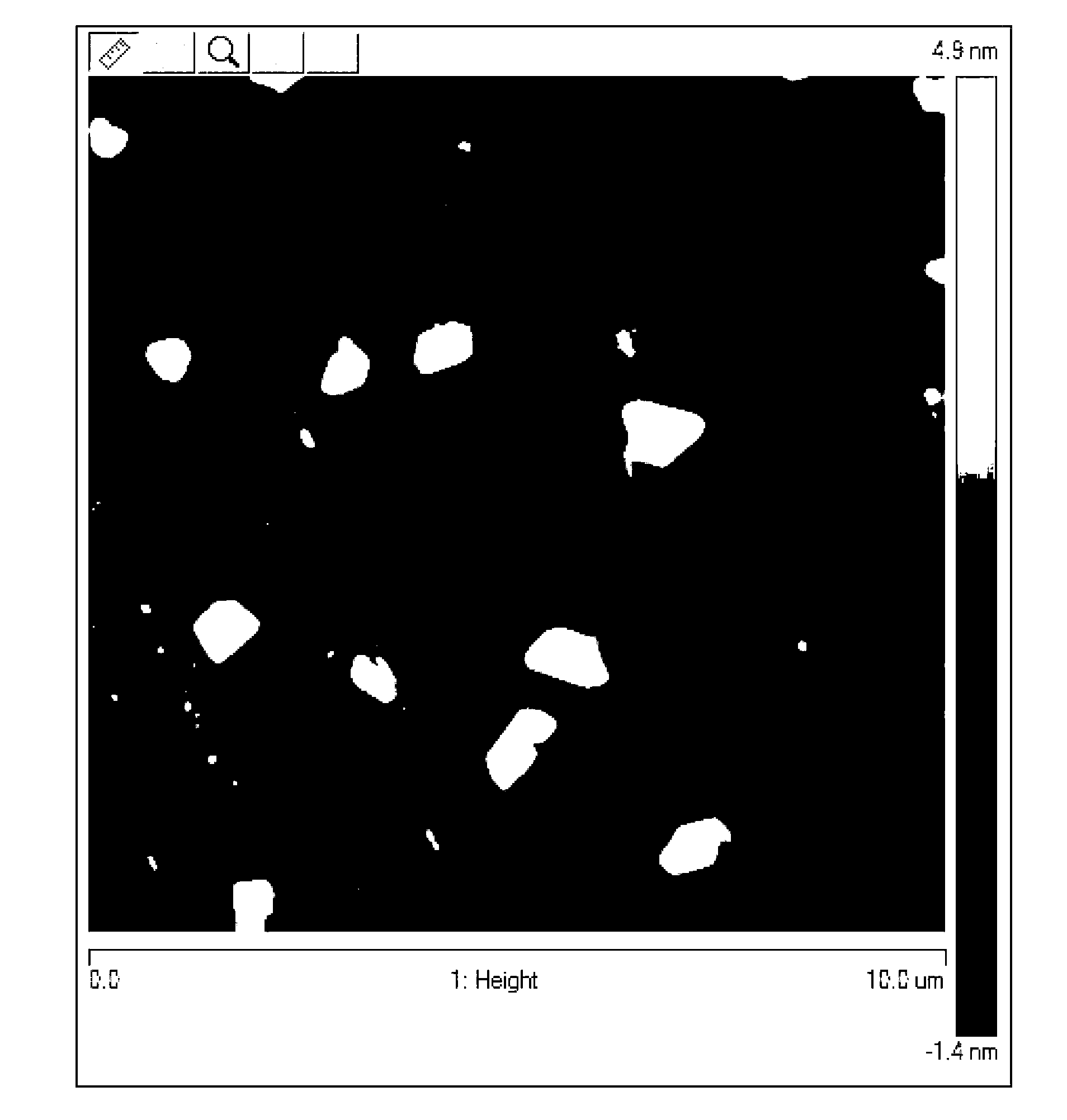 Method for forming two-dimensional polypeptide nanosheets by regulating assembly of polypeptides with organic micromolecules