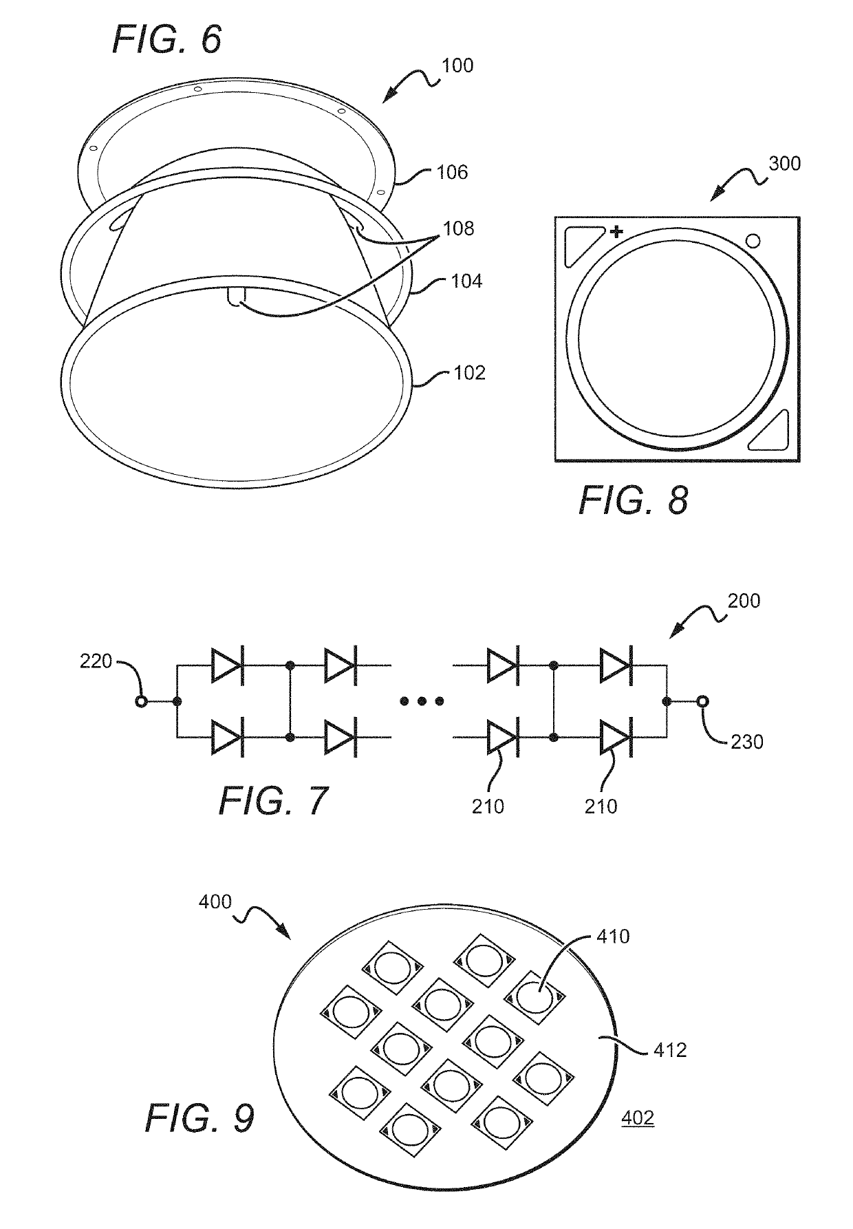 Aluminum high bay light fixture having plurality of housings dissipating heat from light emitting elements