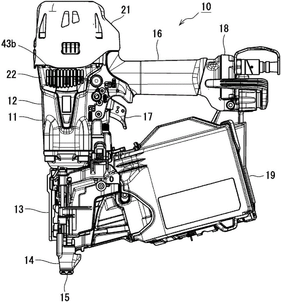 Driving tool