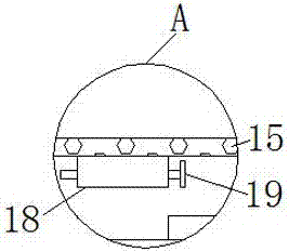 Plastic waste crushing device