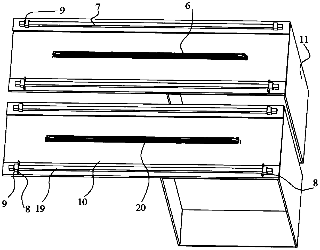 Automatic feeding equipment for thin-wall punching member