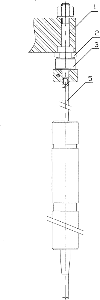 Connecting method of displacement transducer magnetic head and connecting jackcatch