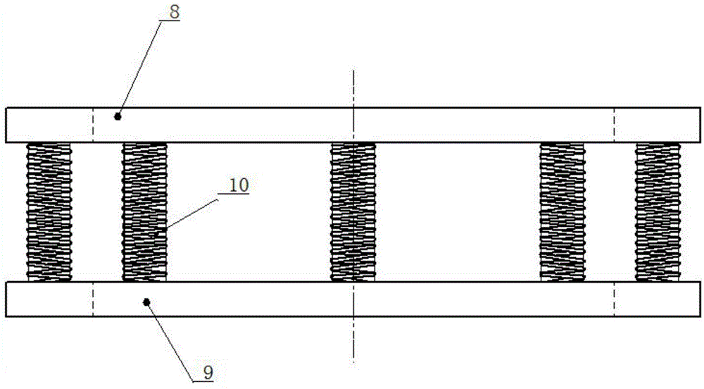 A fixed spring protection device for a bell-type sintering box