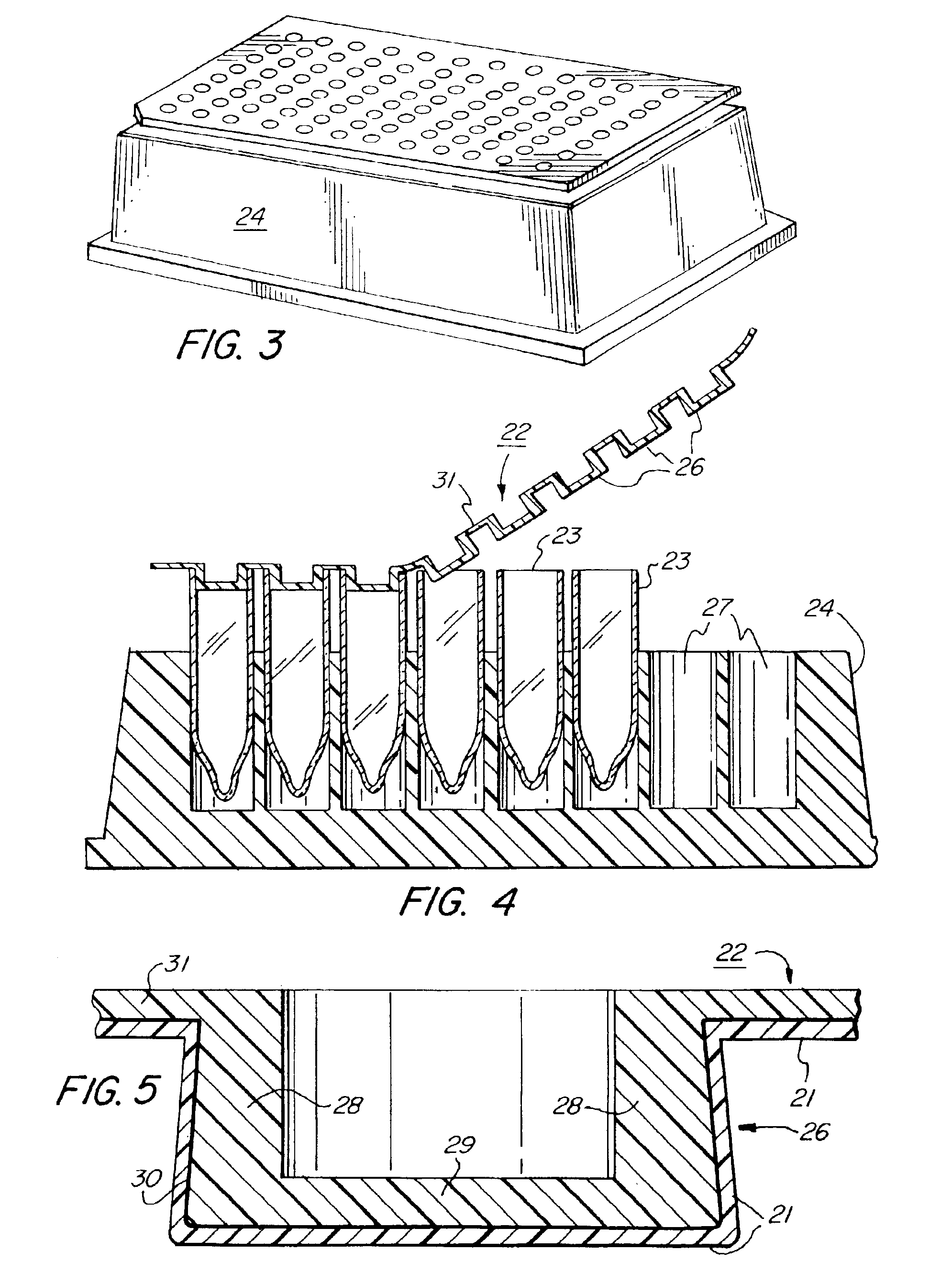 Flexible septa closure plug mats for well plate mounted arrays of sample vials