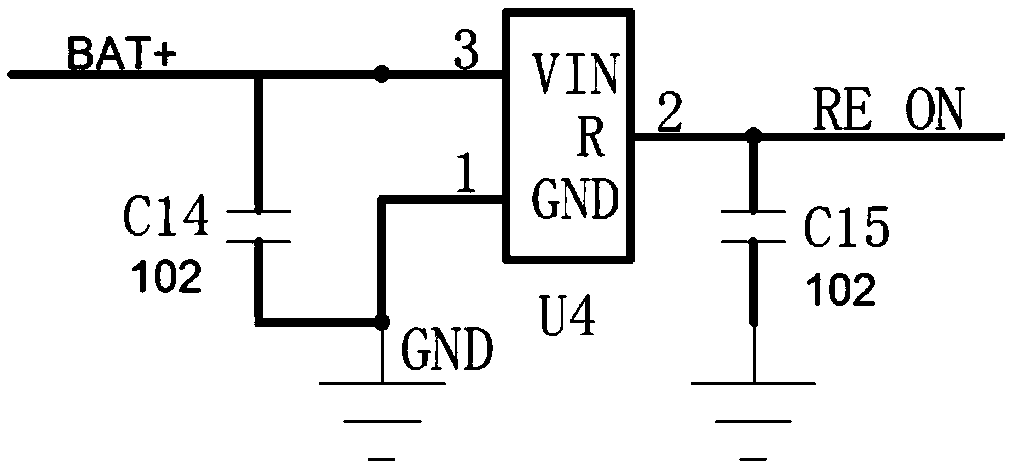 Electronic cigarette with double air pressure sensors and control method thereof