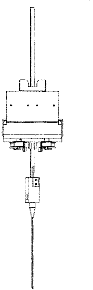 Double-needle sample sucking mechanism applicable to full-automatic blood type analytical instrument