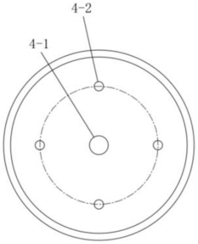 A tensioning device and tensioning process for reinforced prefabricated piles