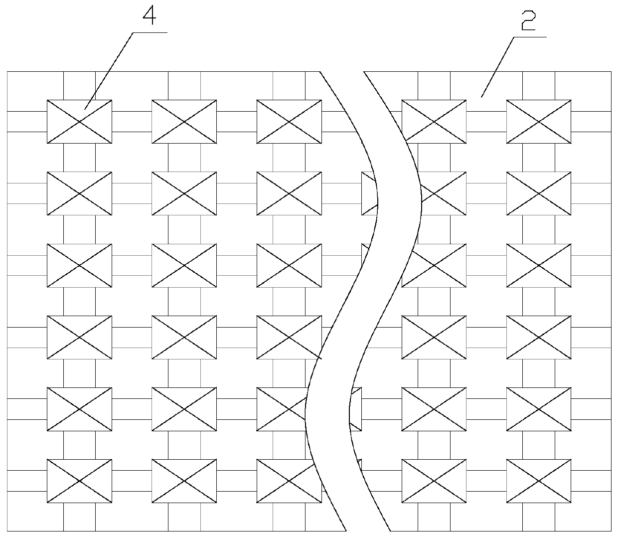 Glass crushing device