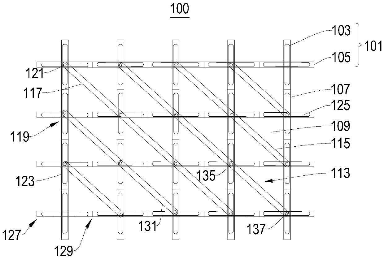 Flexible expansion joint device and tunnel lining structure for tunnel lining across faults in strong earthquake area