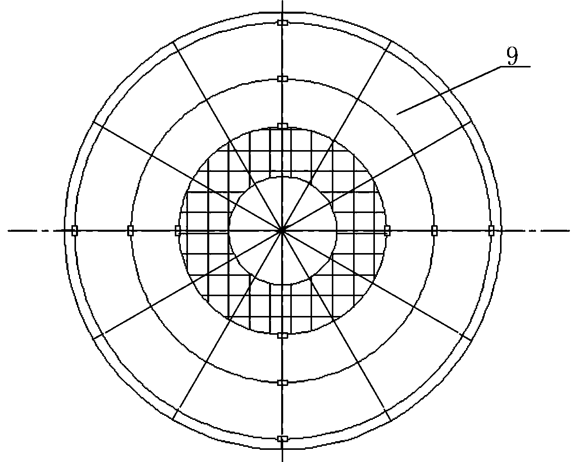 Solar heat storage greenhouse and building method thereof