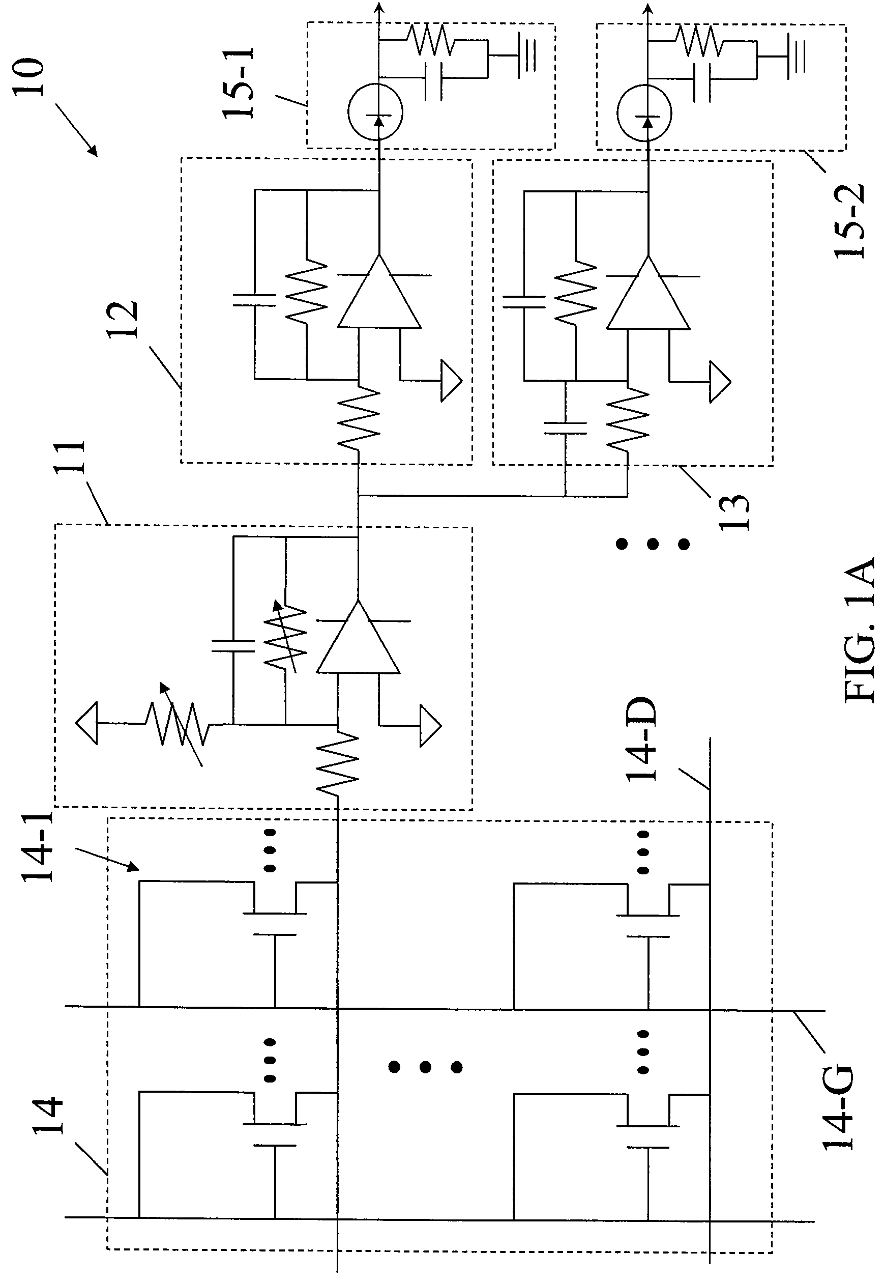 Photodetector array with background current compensation means