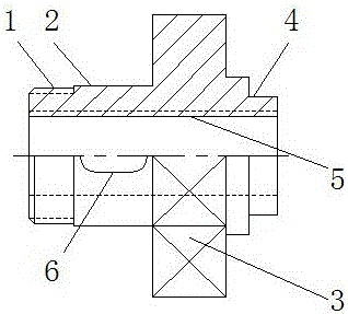 Left one-way bearing shaft of bicycle with pedals rotating forwards and backwards for driving