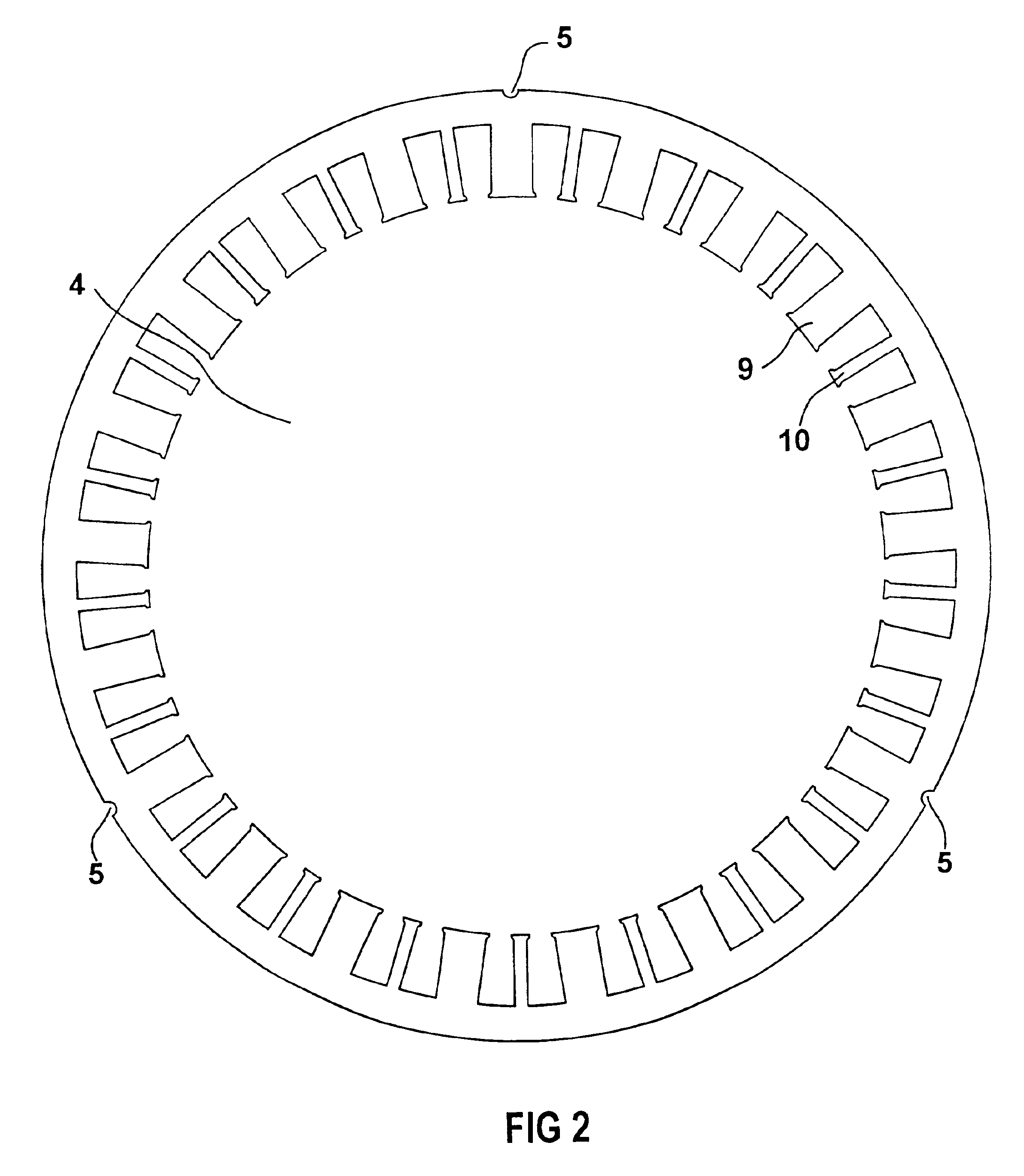 Permanent magnet rotor electrical synchronous machine with different alternatively arranged tooth pitch widths