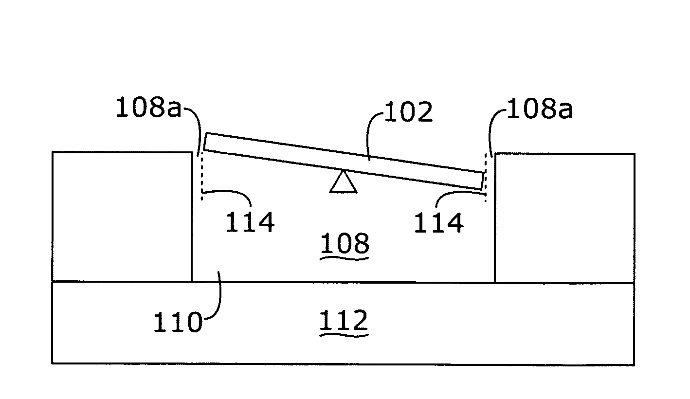 Surface micromachined differential microphone