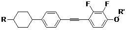 1-alkoxy-2, 3-difluoro-4-(2-(4-(trans-4-alkyl cyclohexyl) phenyl) acetenyl) benzene and preparation method thereof