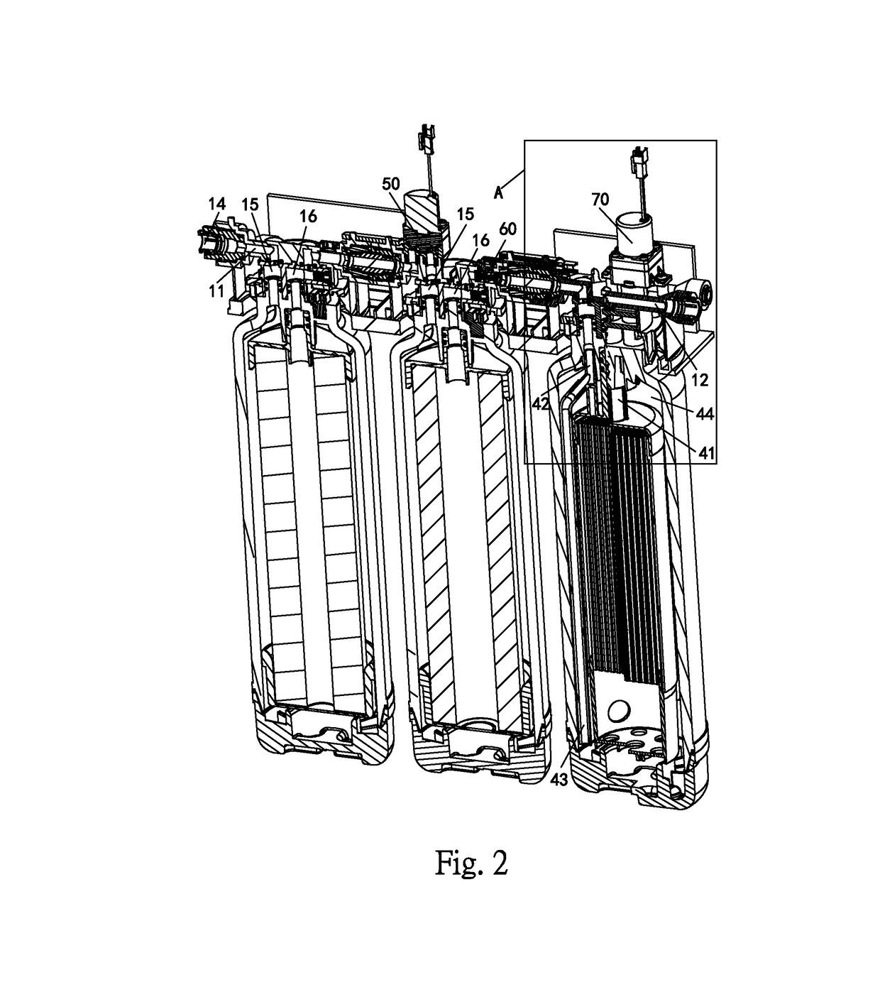 Water purifier capable of automatic flushing and cleaning