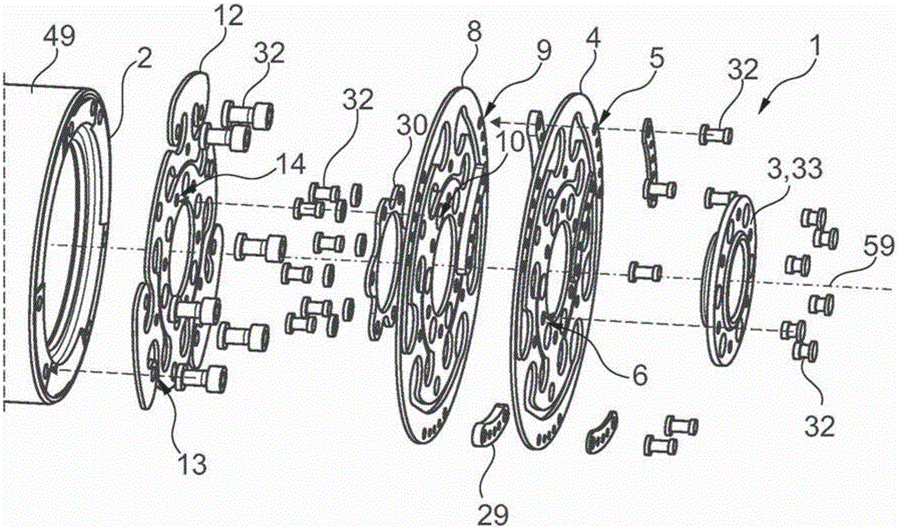 Compensating device for torque-transmitting connection of input shaft and output shaft