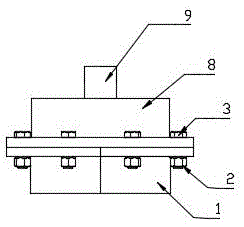 Submarine cable fixing device with sealing and temporary clamping functions and fixing method