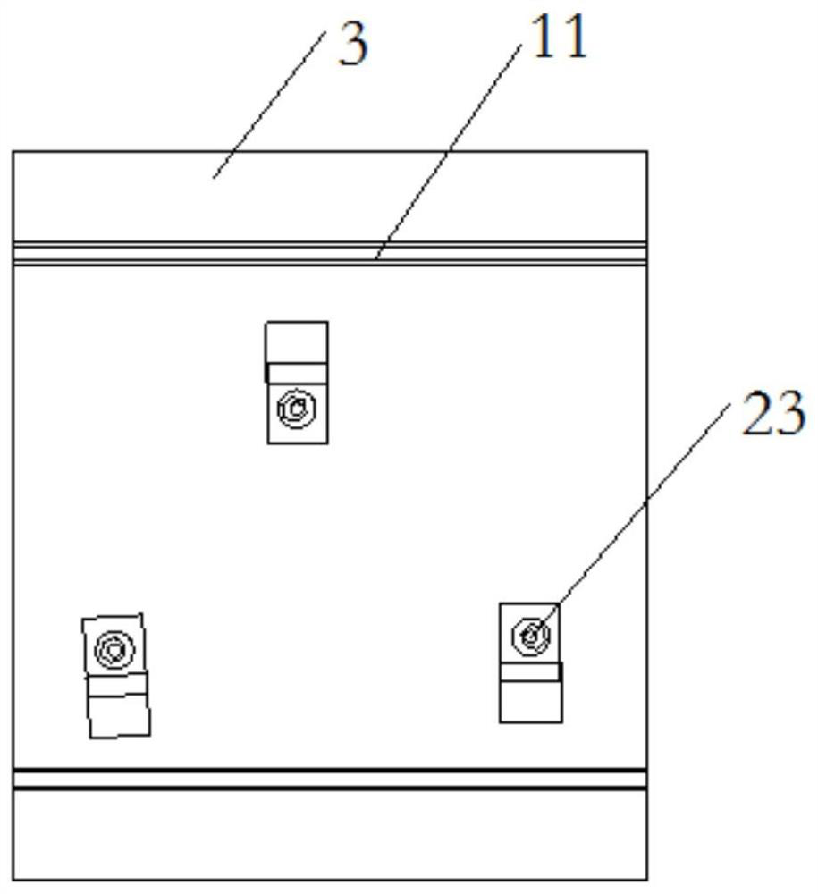 A kind of pavement panel manufacturing equipment and method for manufacturing composite block pavement panel by the device