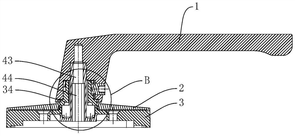 Double-angle self-switching multifunctional handle for doors and windows