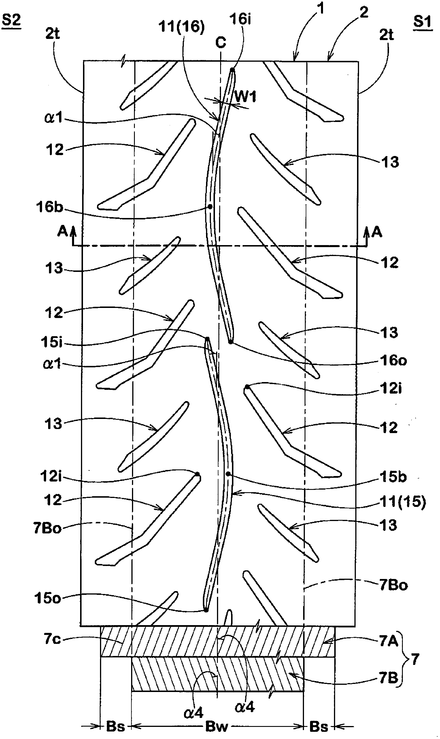 Motorcycle tire