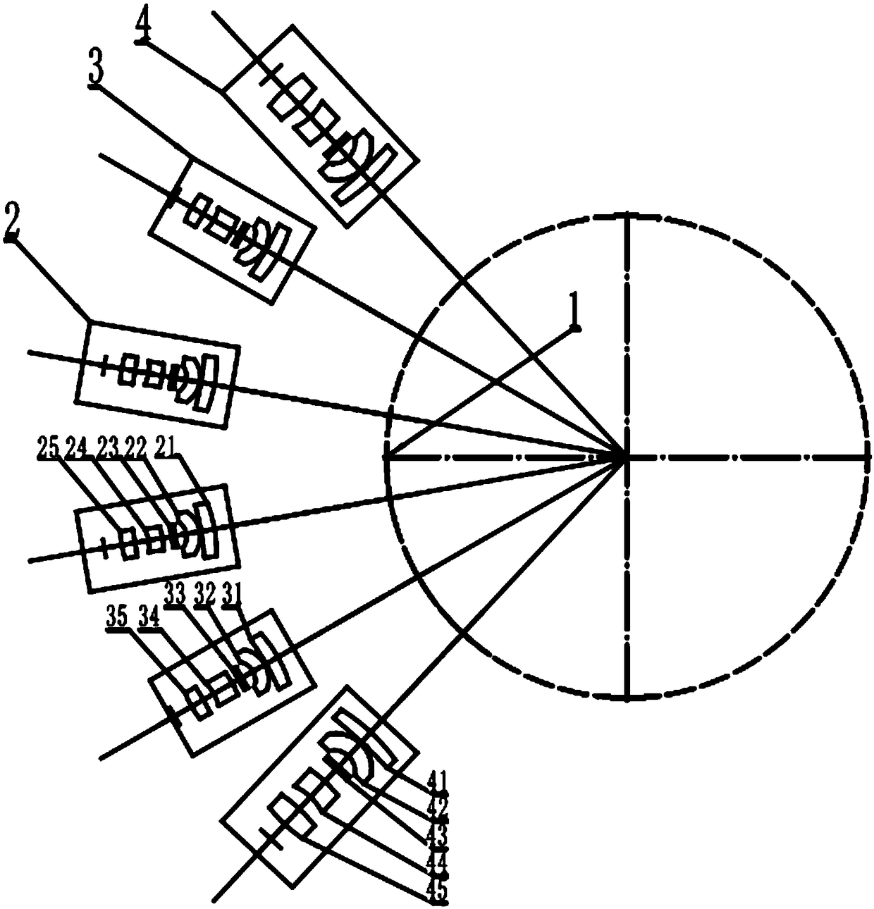 Coaxial field-biasing type long-wave infrared system based on spherical reflecting mirror